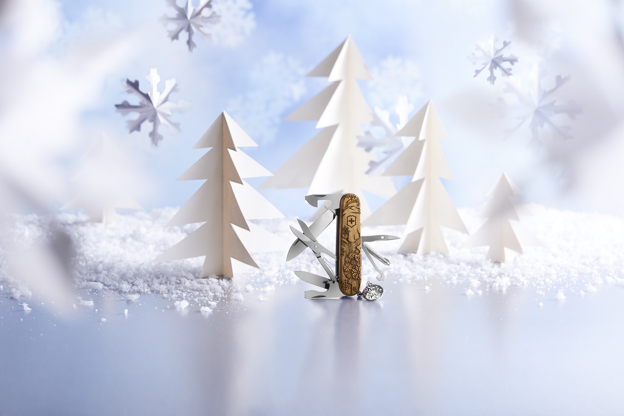Super Tinker Wood Winter Magic Limited Edition 2022 von Victorinox